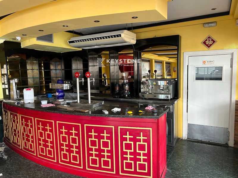 Comercial Premise for sale Alcudia, Baleares. Ref: 2498. Keystone Real Estate & Yachts