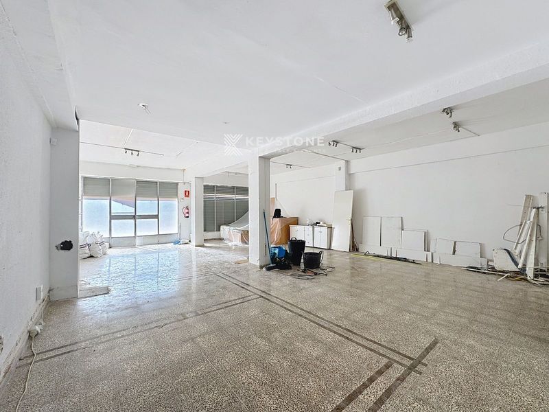 Comercial Premise for sale Magalluf, Baleares. Ref: 2809. Keystone Real Estate & Yachts