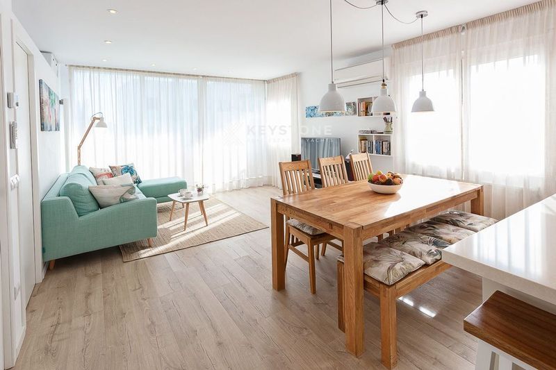 Piso en alquiler Palma De Mallorca, Baleares. Ref: 2832. Keystone Real Estate & Yachts