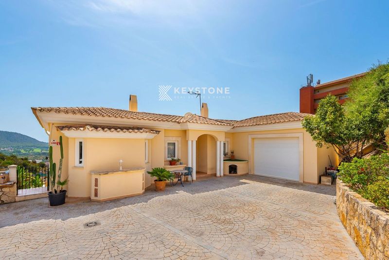 House for sale Calvià, Baleares. Ref: 2850. Keystone Real Estate & Yachts