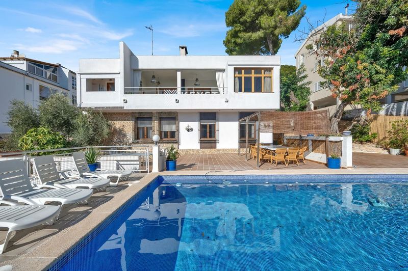 House for sale Calvià, Baleares. Ref: 2851. Keystone Real Estate & Yachts