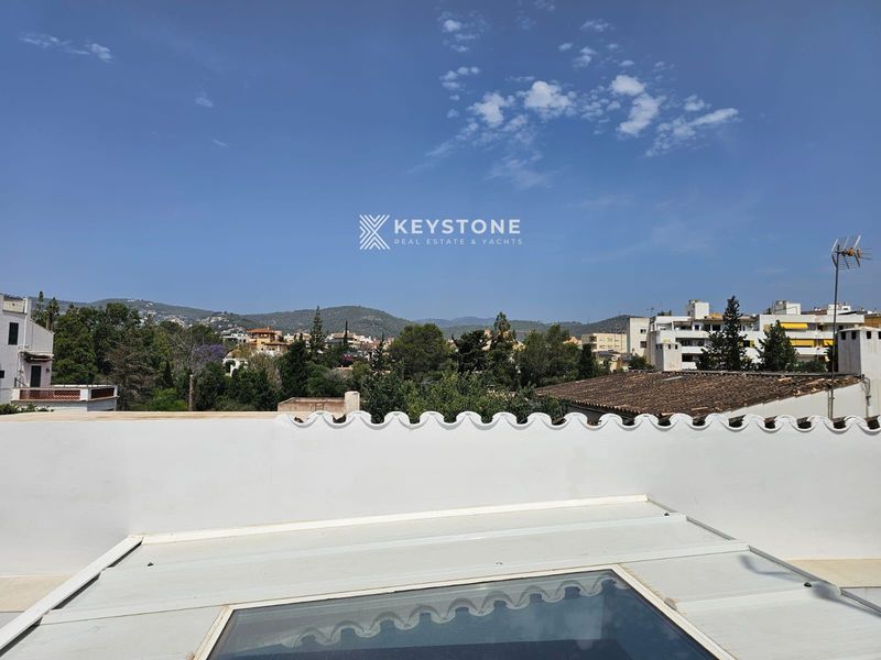 Chalet Independiente en venta Palma De Mallorca, Baleares. Ref: 2926. Keystone Real Estate & Yachts