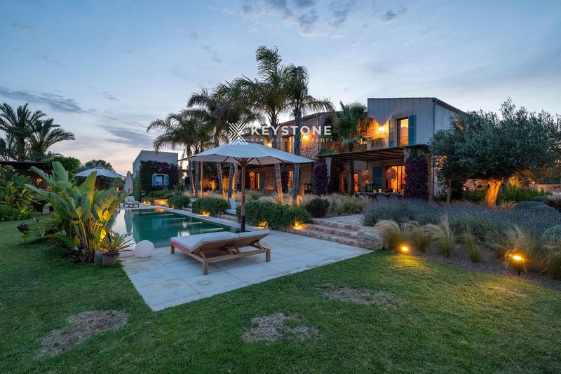 Detached Villa for sale Llucmajor, Baleares. Ref: 3007. Keystone Real Estate & Yachts