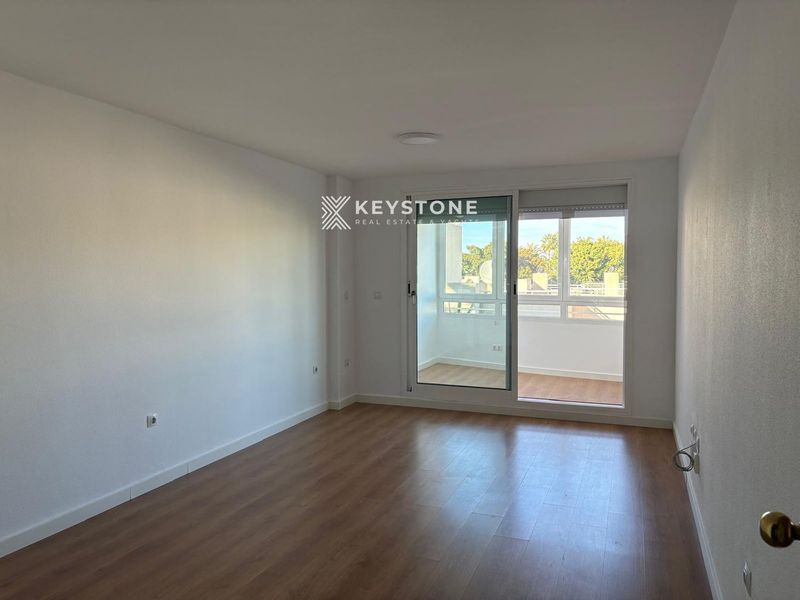 Piso en alquiler Alicante/Alacant, Alicante. Ref: 3413. Keystone Real Estate & Yachts