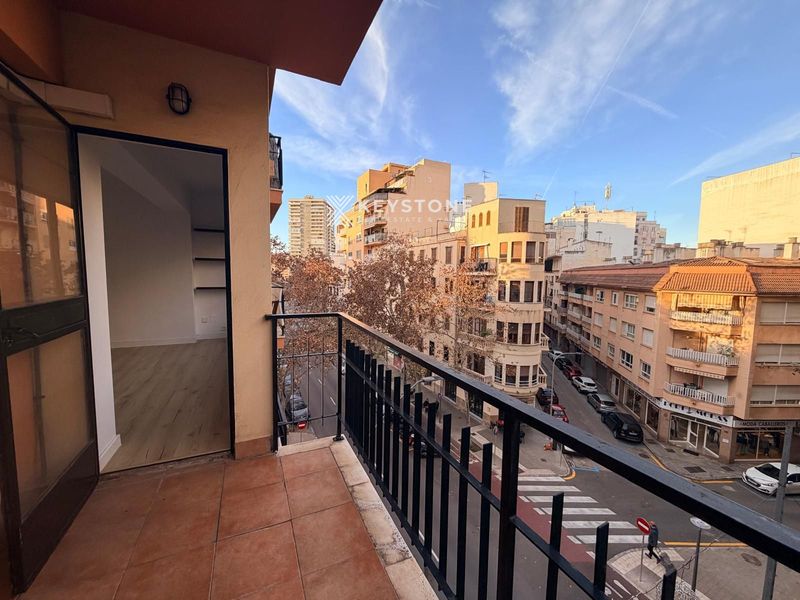 Piso en alquiler Palma De Mallorca, Baleares. Ref: 3454. Keystone Real Estate & Yachts