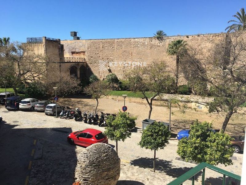 Wohnung zu vermieten Palma De Mallorca, Baleares. Ref: 3524. Keystone Real Estate & Yachts