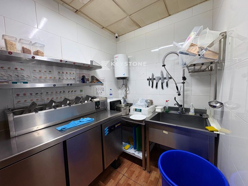 Local Comercial en traspaso Alicante/Alacant, Alicante. Ref: 3558. Keystone Real Estate & Yachts