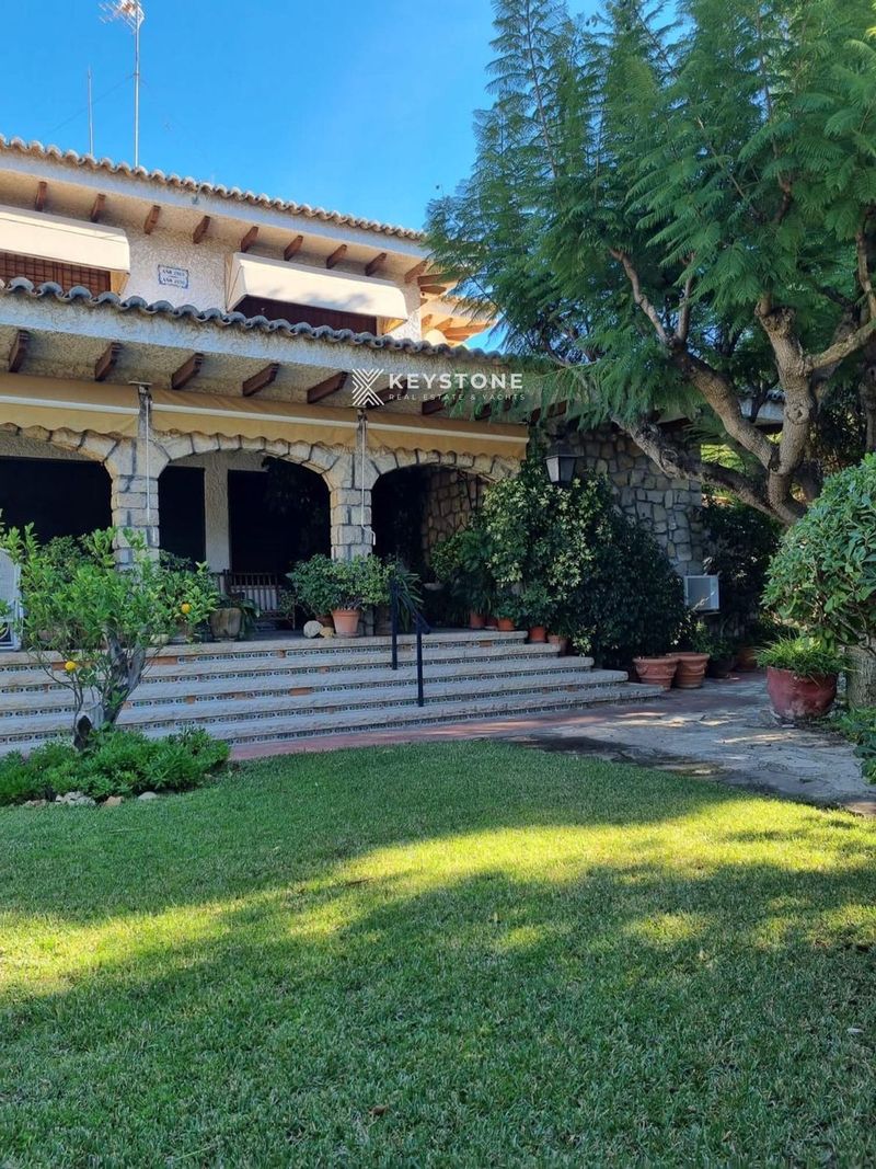 Casa en venta Alicante/Alacant, Alicante. Ref: 3563. Keystone Real Estate & Yachts