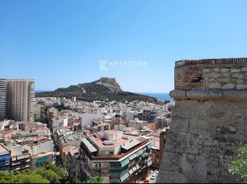 Piso en venta Alicante/Alacant, Alicante. Ref: 3577. Keystone Real Estate & Yachts