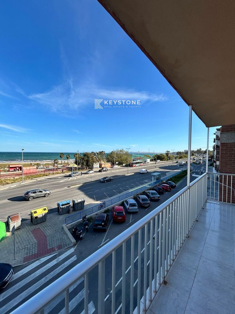 Piso en alquiler Alicante/Alacant, Alicante. Ref: 3649. Keystone Real Estate & Yachts