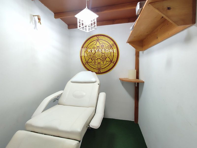 Gewerbliche raum in transfer Alicante/Alacant, Alicante. Ref: 3655. Keystone Real Estate & Yachts