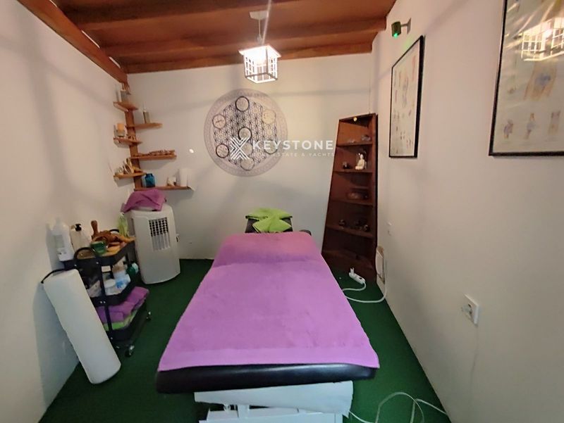 Local Comercial en traspaso Alicante/Alacant, Alicante. Ref: 3655. Keystone Real Estate & Yachts