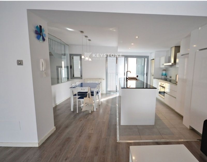 Duplex for rent Pollença, Baleares. Ref: 3656. Keystone Real Estate & Yachts