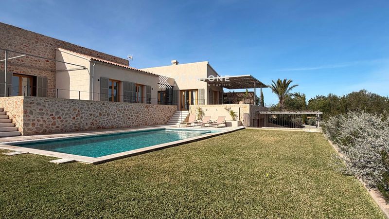 Окремий котедж на продаж Sant Llorenç Des Cardassar, Baleares. Ref: 3664. Keystone Real Estate & Yachts