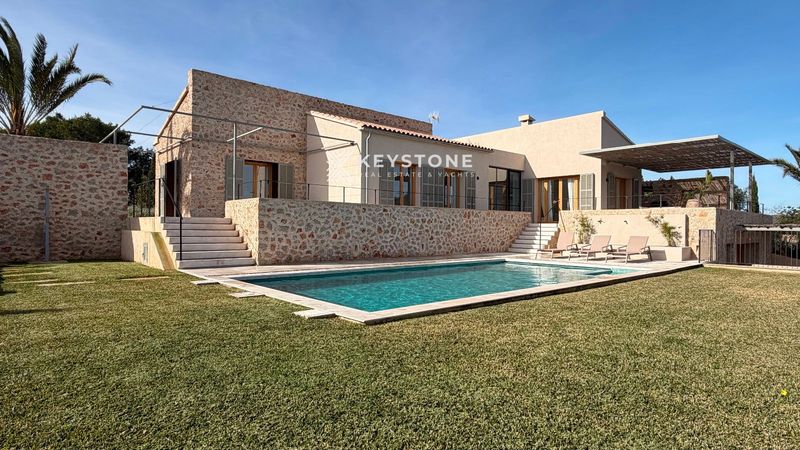 Chalet Independiente en venta Sant Llorenç Des Cardassar, Baleares. Ref: 3664. Keystone Real Estate & Yachts