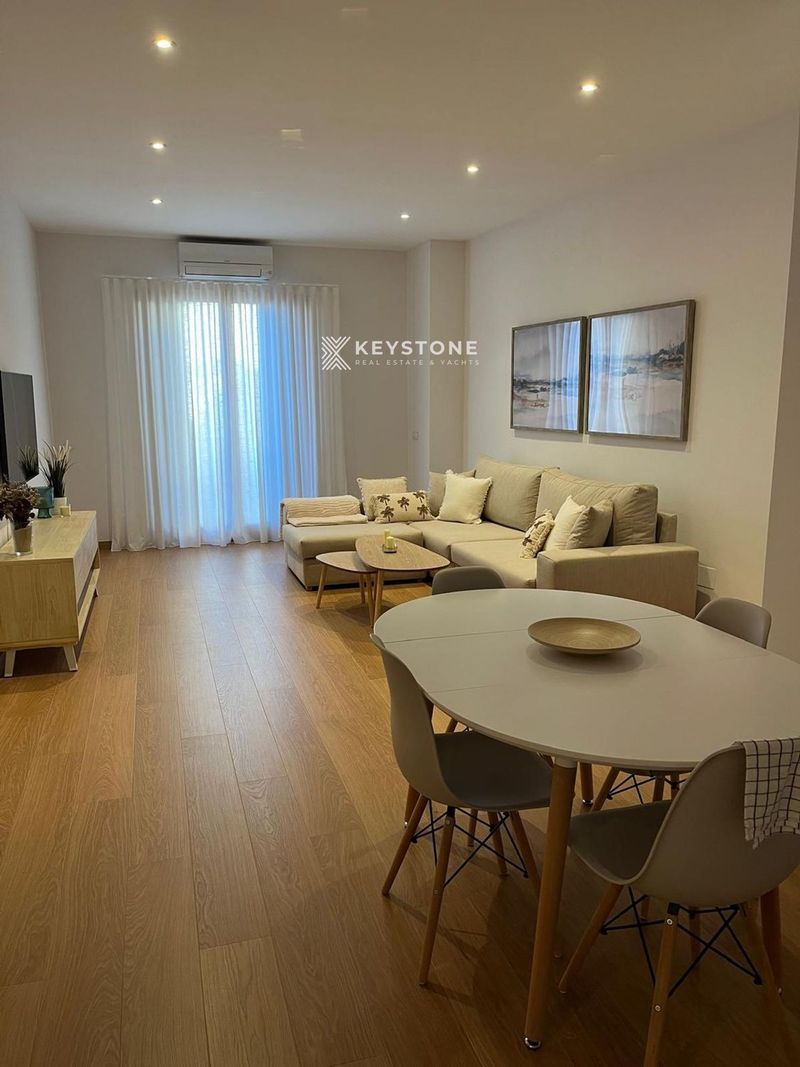 Penthouse for rent Palma De Mallorca, Baleares. Ref: 3695. Keystone Real Estate & Yachts