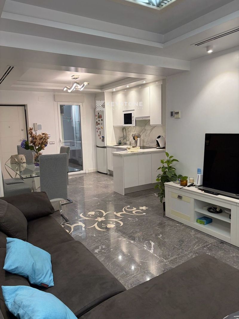 Piso en alquiler Alicante/Alacant, Alicante. Ref: 3708. Keystone Real Estate & Yachts