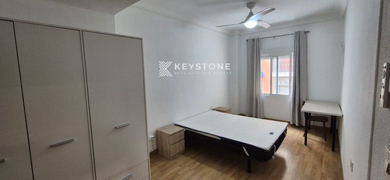 Piso en venta Alicante/Alacant, Alicante. Ref: 3739. Keystone Real Estate & Yachts