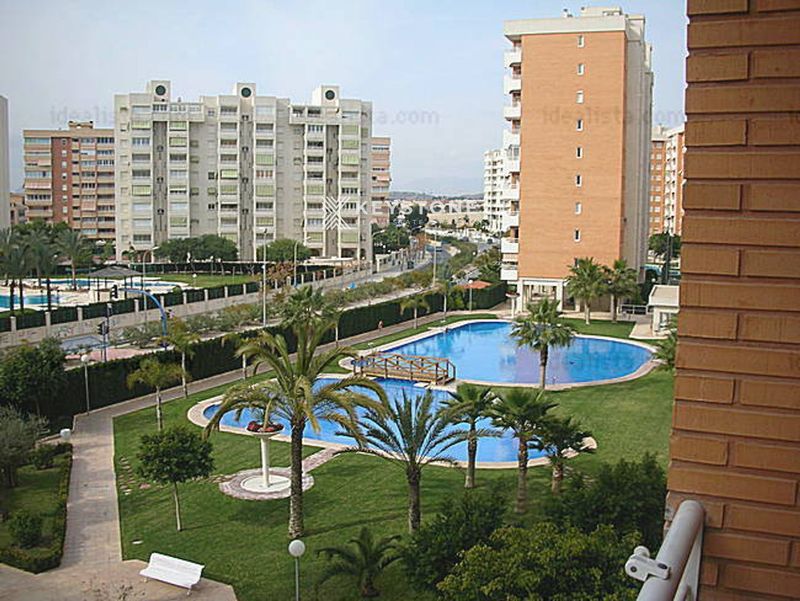 Мешкання в оренду Alicante/Alacant, Alicante. Ref: 3776. Keystone Real Estate & Yachts