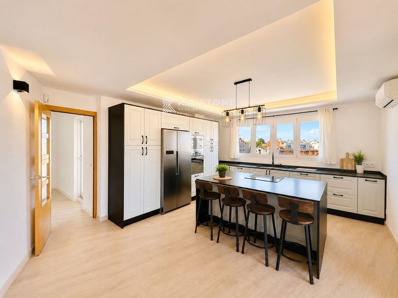 пентхаус в аренду Palma De Mallorca, Baleares. Ref: 3797. Keystone Real Estate & Yachts