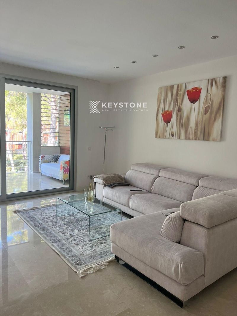 Пентхаус в оренду Bendinat, Baleares. Ref: 3835. Keystone Real Estate & Yachts