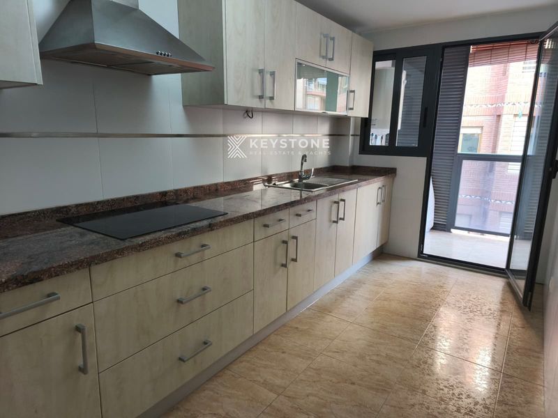 Мешкання в оренду Alicante/Alacant, Alicante. Ref: 3855. Keystone Real Estate & Yachts