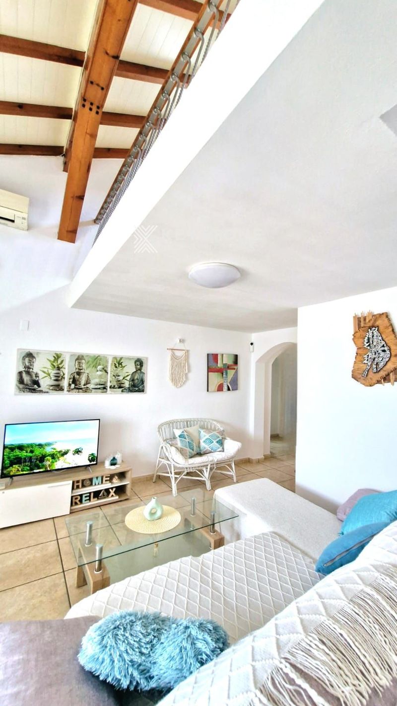 таунхаус в аренду Alicante/Alacant, Alicante. Ref: 3912. Keystone Real Estate & Yachts