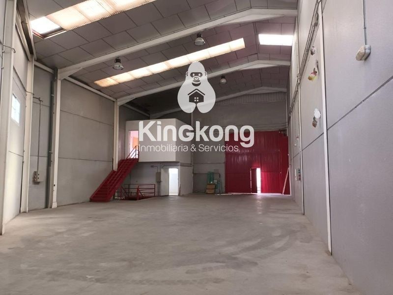 Nave Industrial en venta Campo Real, Madrid. Ref: 1089. King Kong Inmobiliaria & Servicios