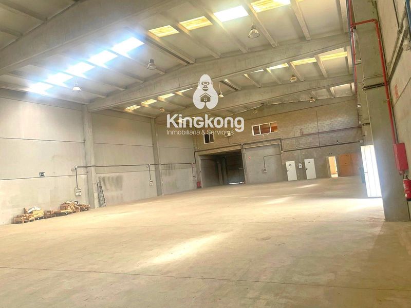 Nave Industrial en venta Illescas, Toledo. Ref: 1572. King Kong Inmobiliaria & Servicios