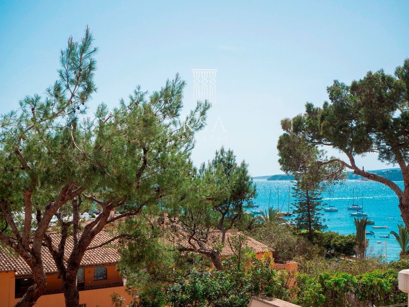 Flat for sale Portals Nous, Baleares. Ref: 1121. Ksa Estates