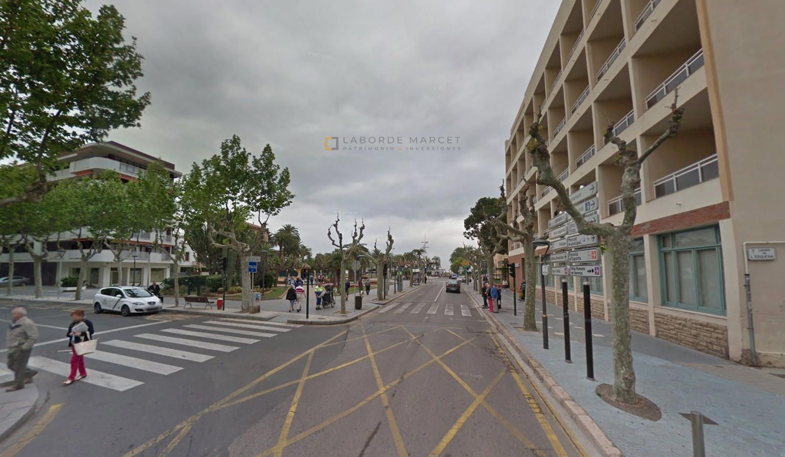 Local en alquiler cerca de la Platja de Llevant – Salou Tarragona