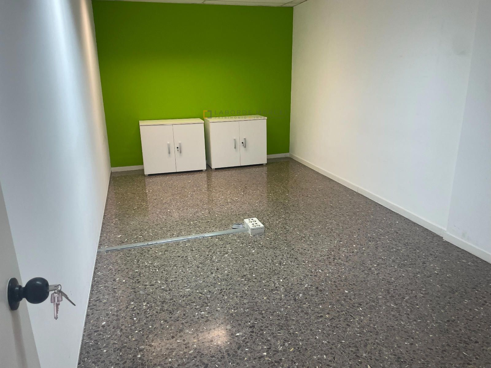 https://media.mobiliagestion.es/Portals/inmolabordemarcet/Images/11516/26223335.jpg