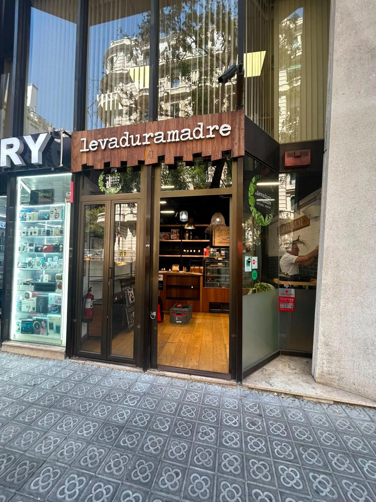 Local Comercial en alquiler Barcelona. Ref: 11704. LABORDE MARCET