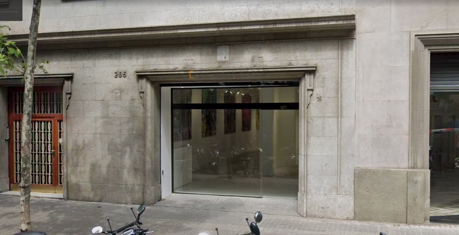 Local en alquiler en C/Rossello – Barcelona