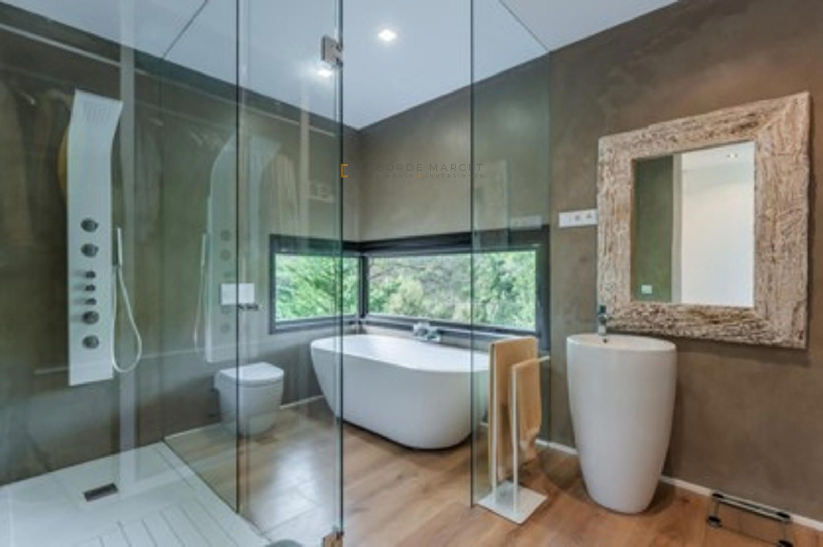 https://media.mobiliagestion.es/Portals/inmolabordemarcet/Images/8781/27992654.jpg