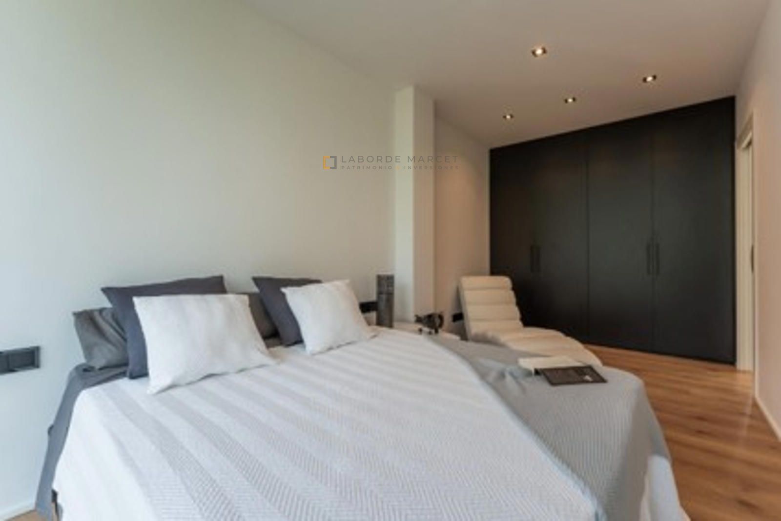 https://media.mobiliagestion.es/Portals/inmolabordemarcet/Images/8781/27992657.jpg
