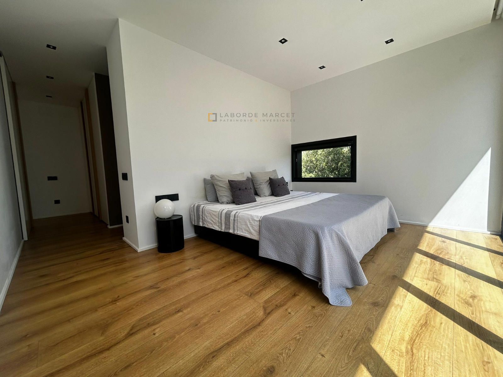 https://media.mobiliagestion.es/Portals/inmolabordemarcet/Images/8781/28212962.jpg