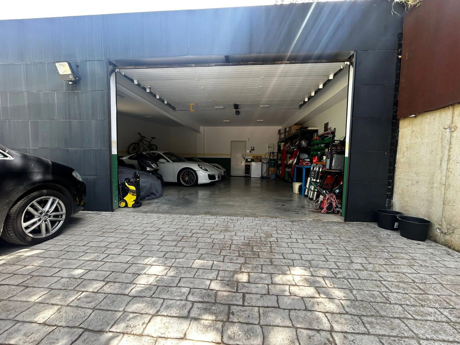 https://media.mobiliagestion.es/Portals/inmolabordemarcet/Images/8781/28212966.jpg