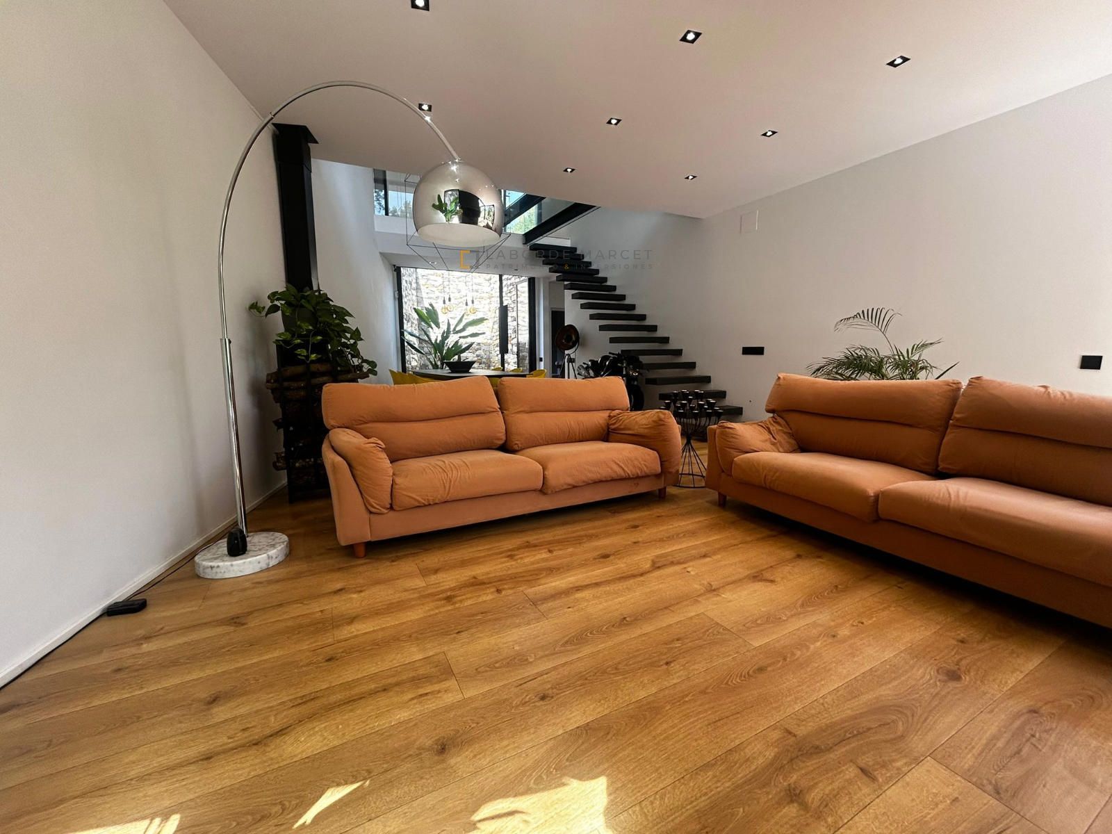 https://media.mobiliagestion.es/Portals/inmolabordemarcet/Images/8781/28212967.jpg
