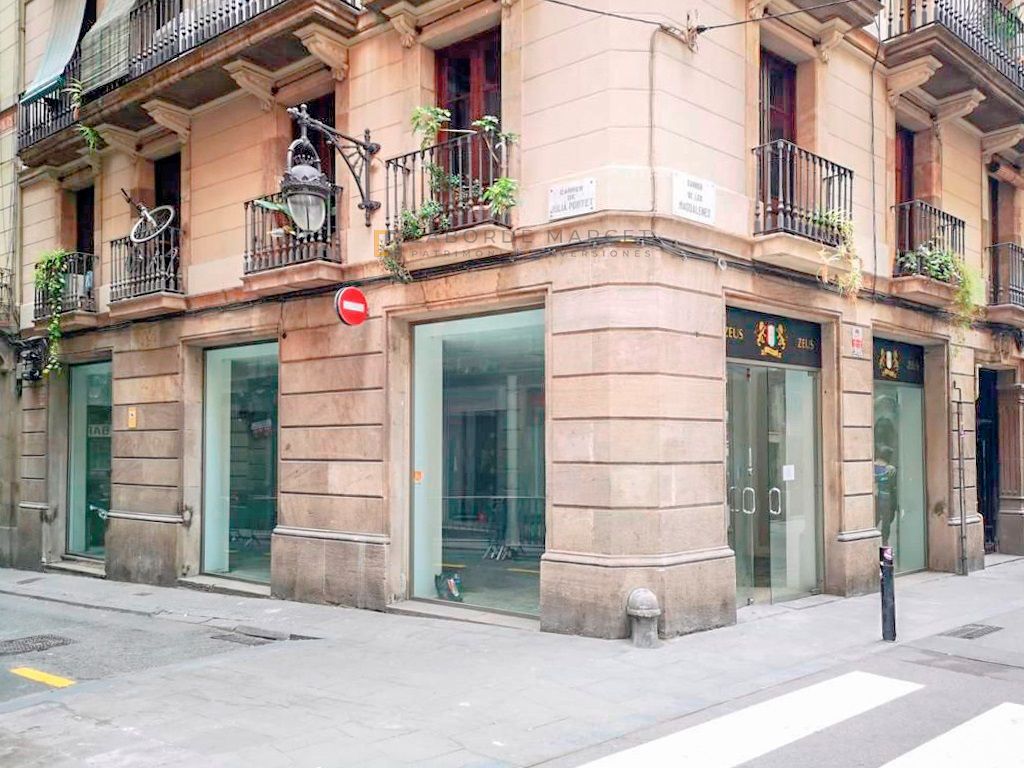 Local comercial en alquiler en C/Magdalenes – Barcelona Local comercial en alquiler en C/Magdalenes – Barcelona