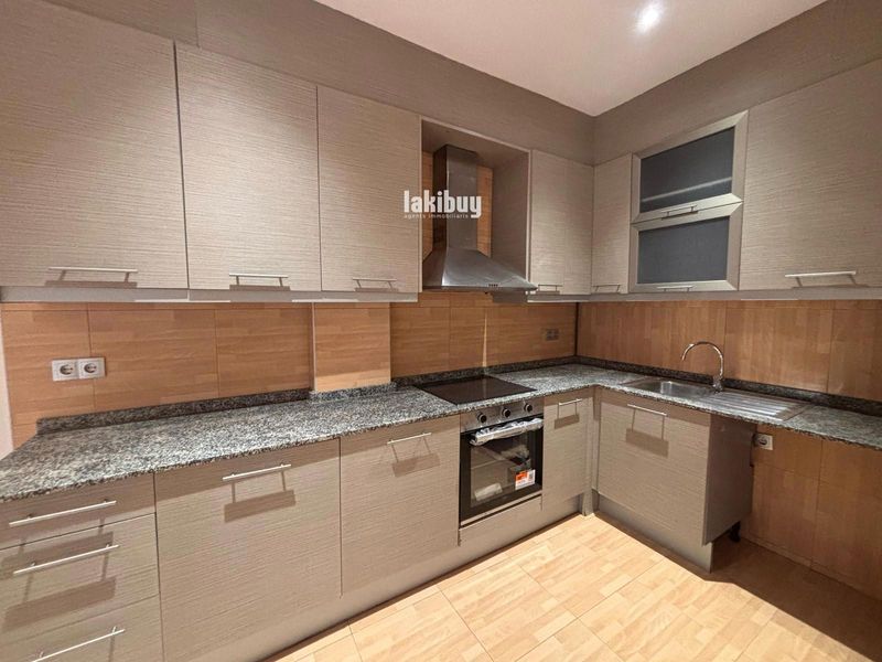 Pis en venda Tarrega, Lleida. Ref: 1358. LAKIBUY - AGENTS JURÍDICS IMMOBILIARIS