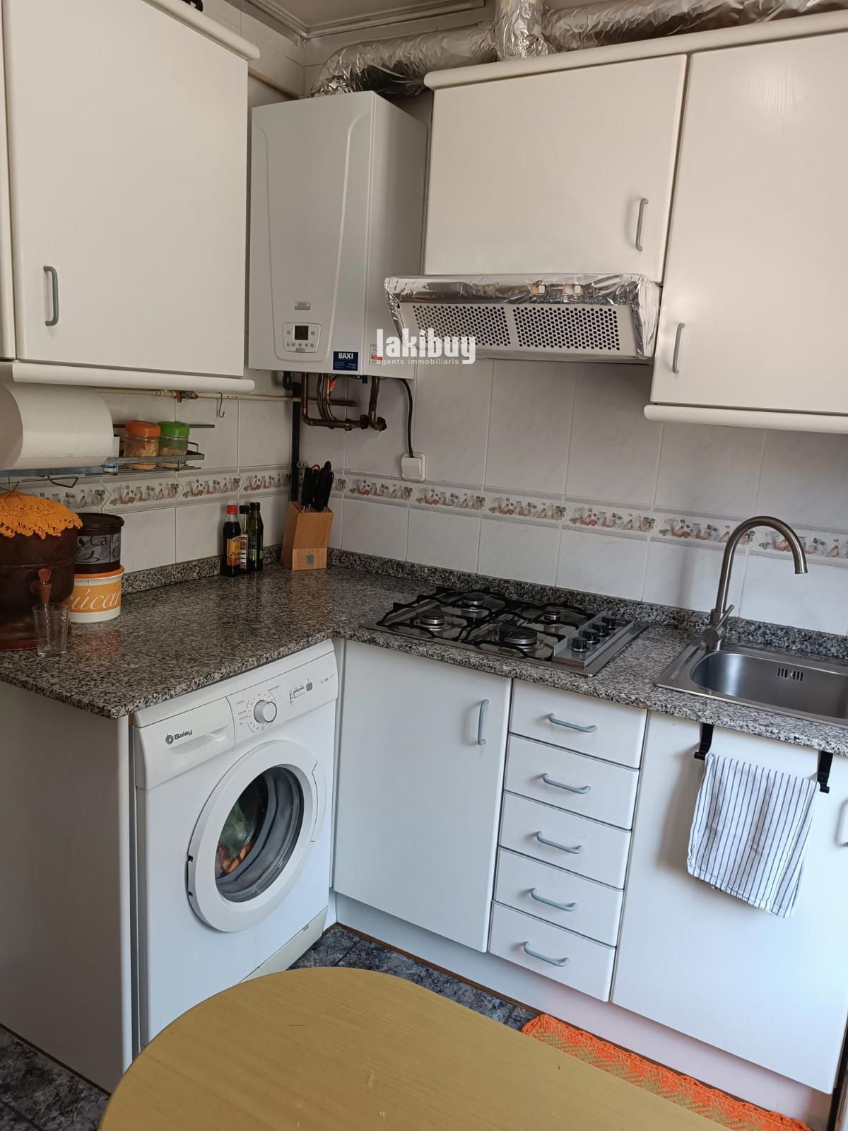PIS DE 3 HABITACIONS A VILVES - Foto 2