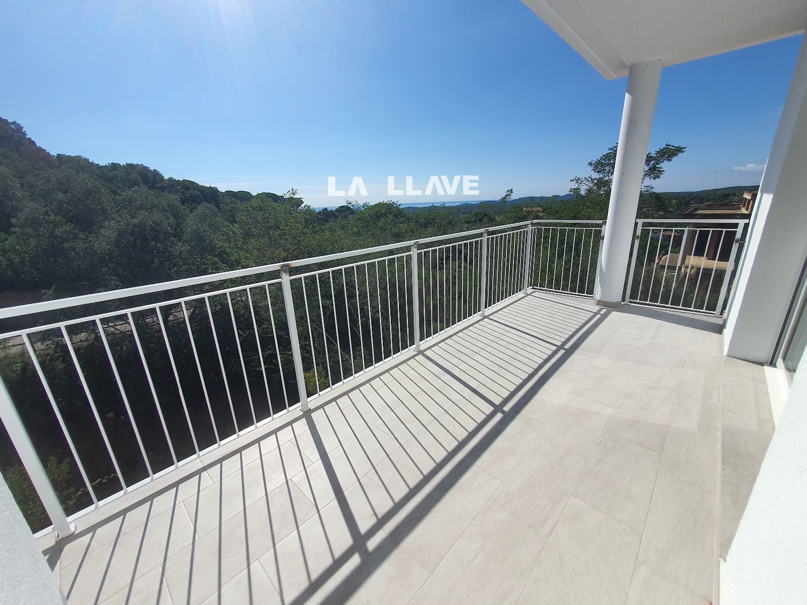 terraza - Casa de obra nueva de 165m2 en parcela de 843m2