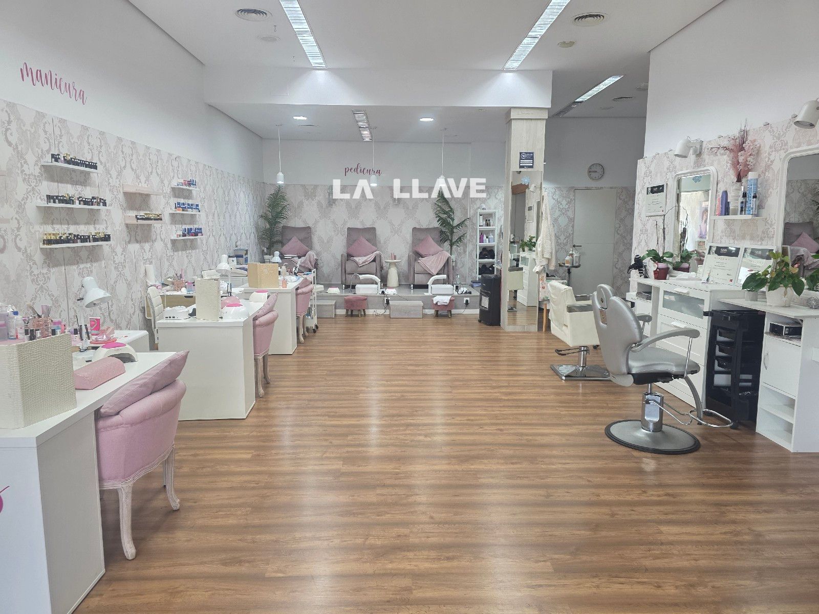 Local Comercial en alquiler y traspaso Blanes, Girona. Ref: 1692. La Llave
