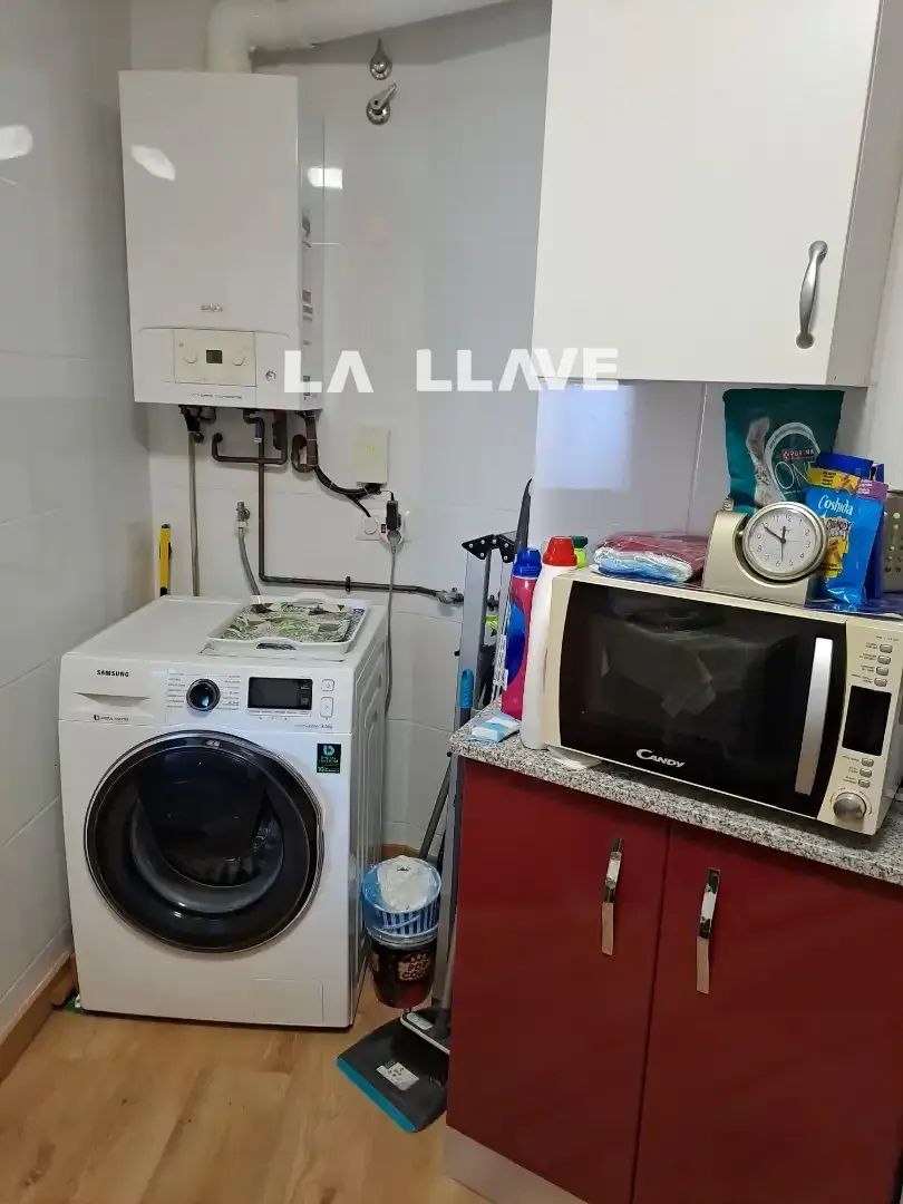 Oportunidad piso con parking en los pavos - Foto 8