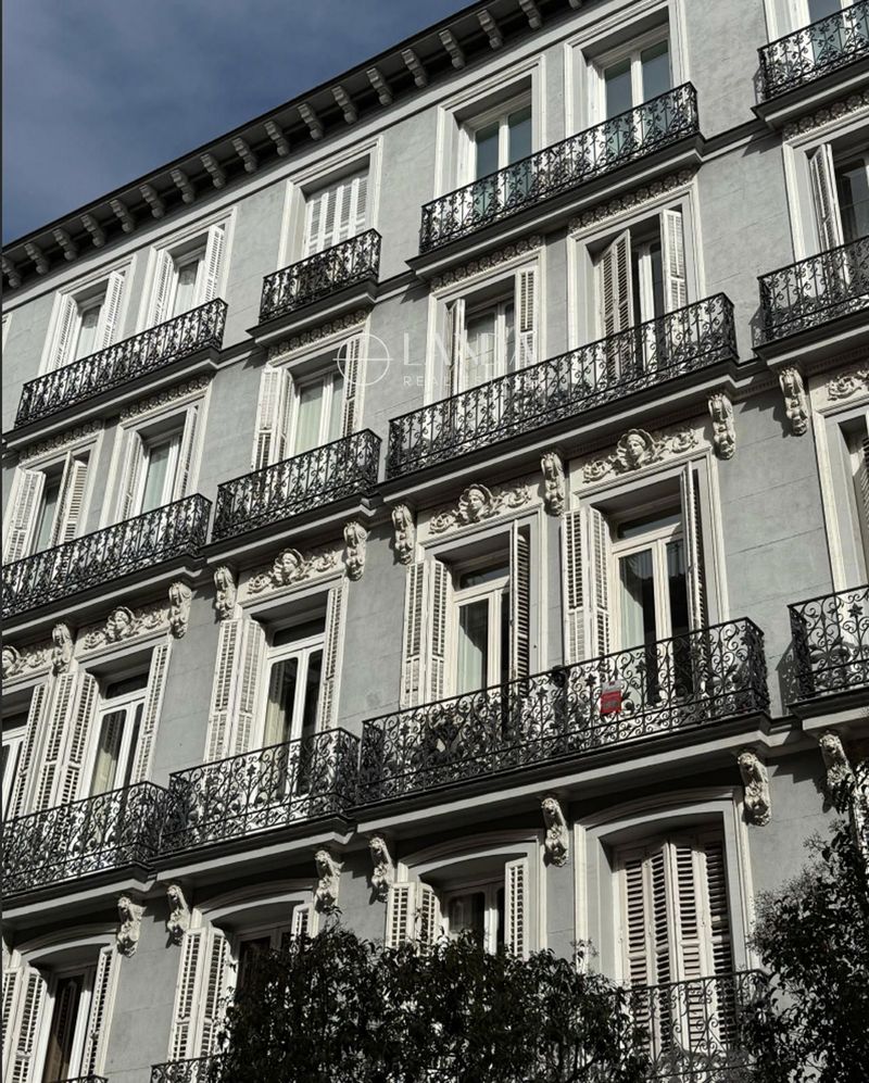Piso en venta Madrid. Ref: 1073. Landa Real Estate