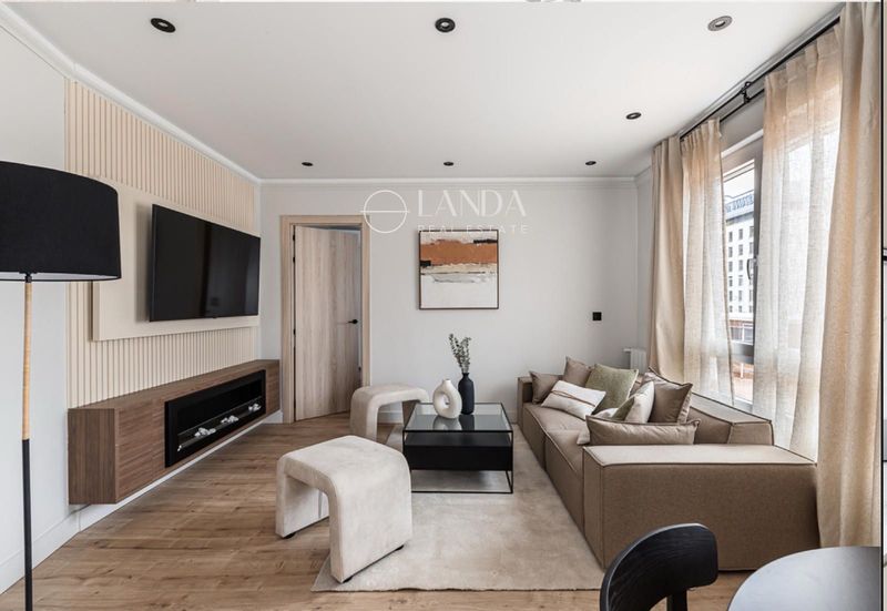 Piso en venta Madrid. Ref: 1086. Landa Real Estate