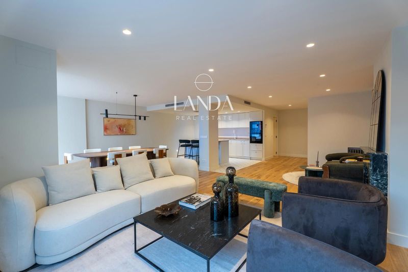 Piso en venta Madrid. Ref: 1126. Landa Real Estate