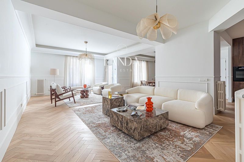 Piso en venta Madrid. Ref: 1127. Landa Real Estate