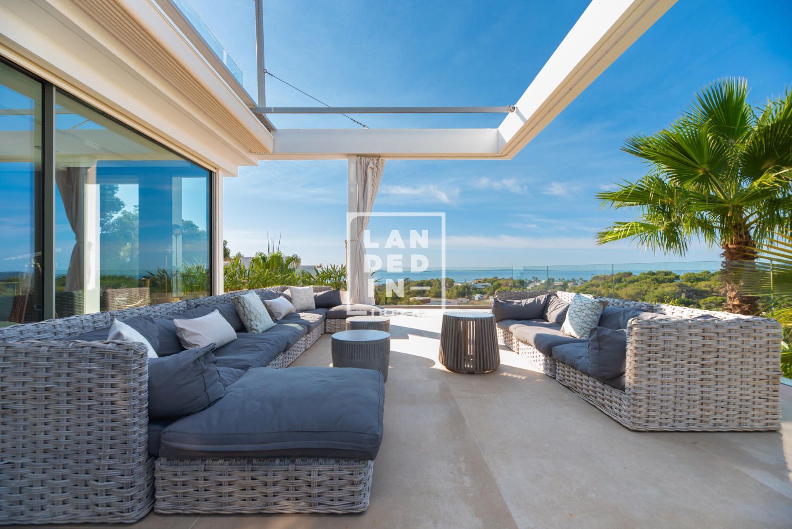 Casa en venta Santa Eularia des Riu, Baleares. Ref: 2870. LANDED IN IBIZA